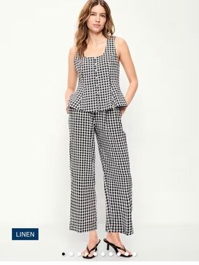 Old Navy Black and White Gingham Elastic Waist Skirt